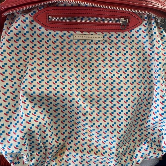 Marc By Marc Jacobs Red Leather Tote With Shoulder Strap - Picture 13 of 14